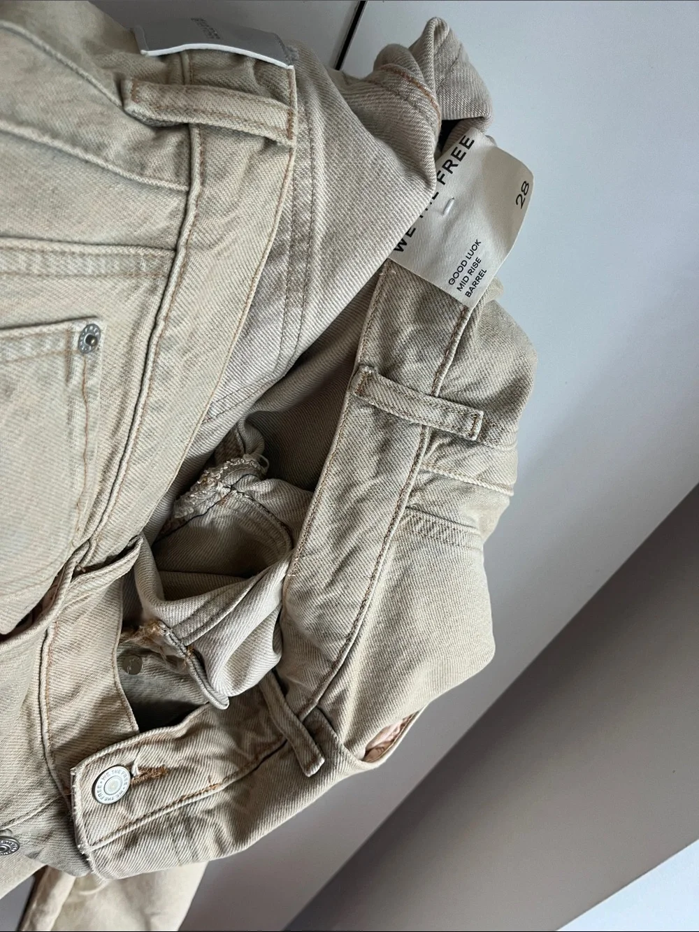 We The Free People Good Luck Barrel Jeans Size 32 NWT READ Sized Wrong